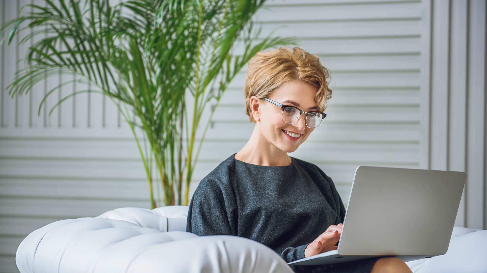 people who rarely feel bored when theyre alone usually share these traits they are proactive