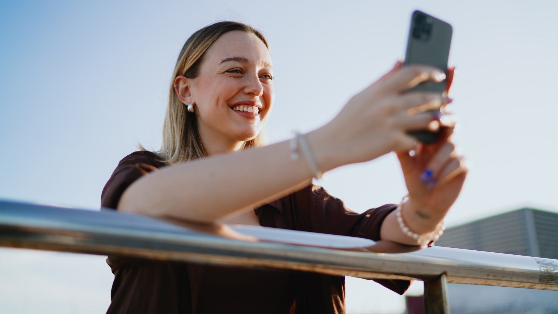 woman who remembers life before the internet expecting plans to stay flexible