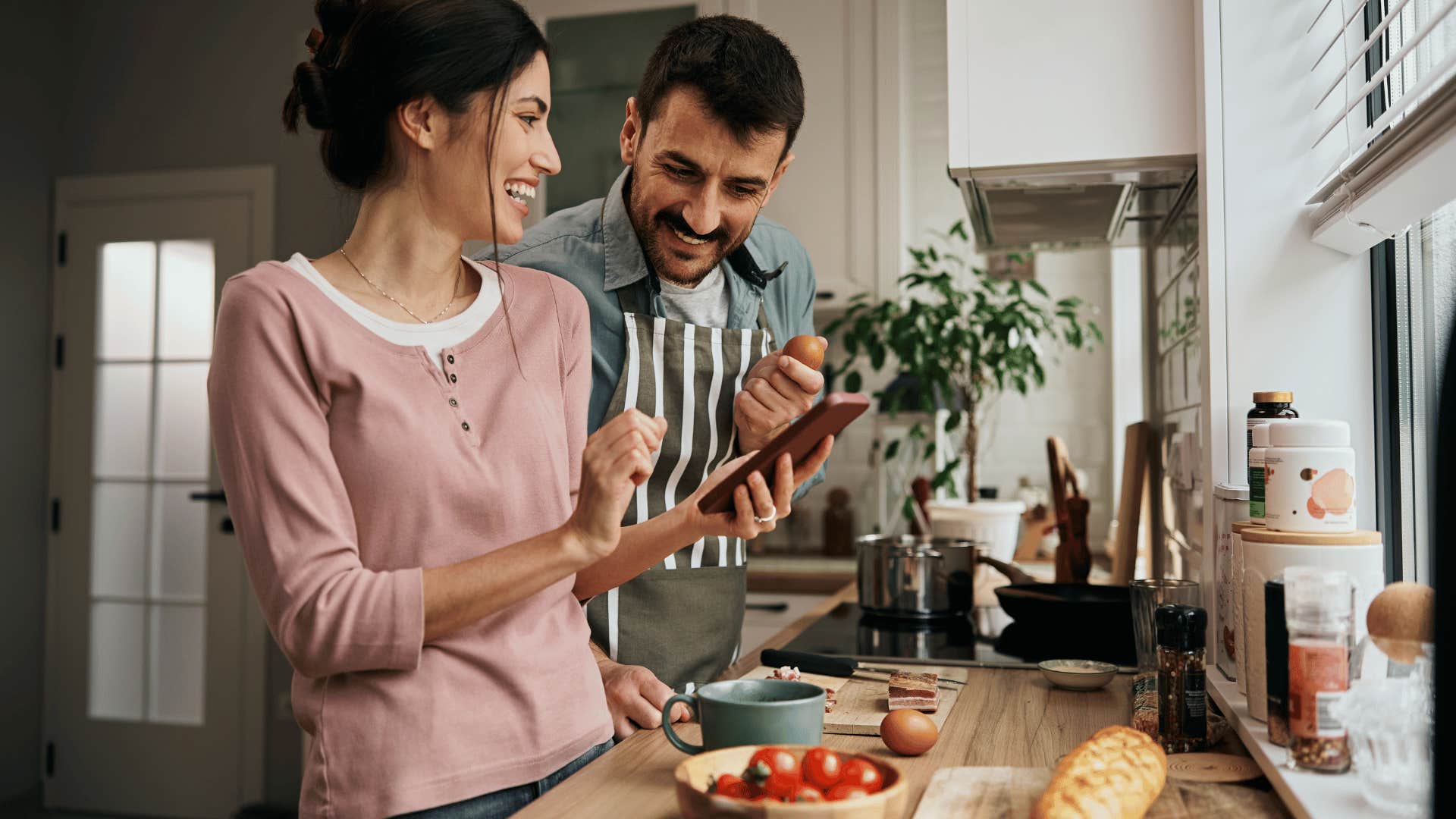 man who tells dad jokes as he enjoys simple moments