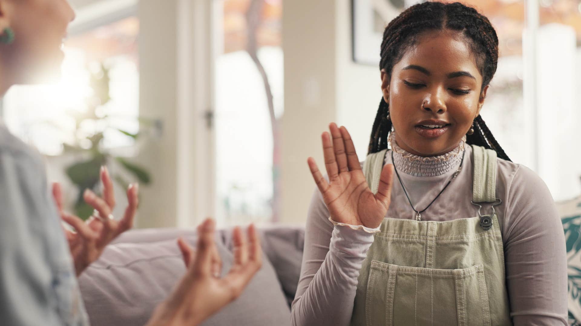 woman trying to win arguments with a friend