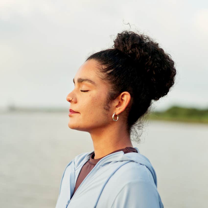woman who is calmer because she lives by the water which reduces physiological arousal