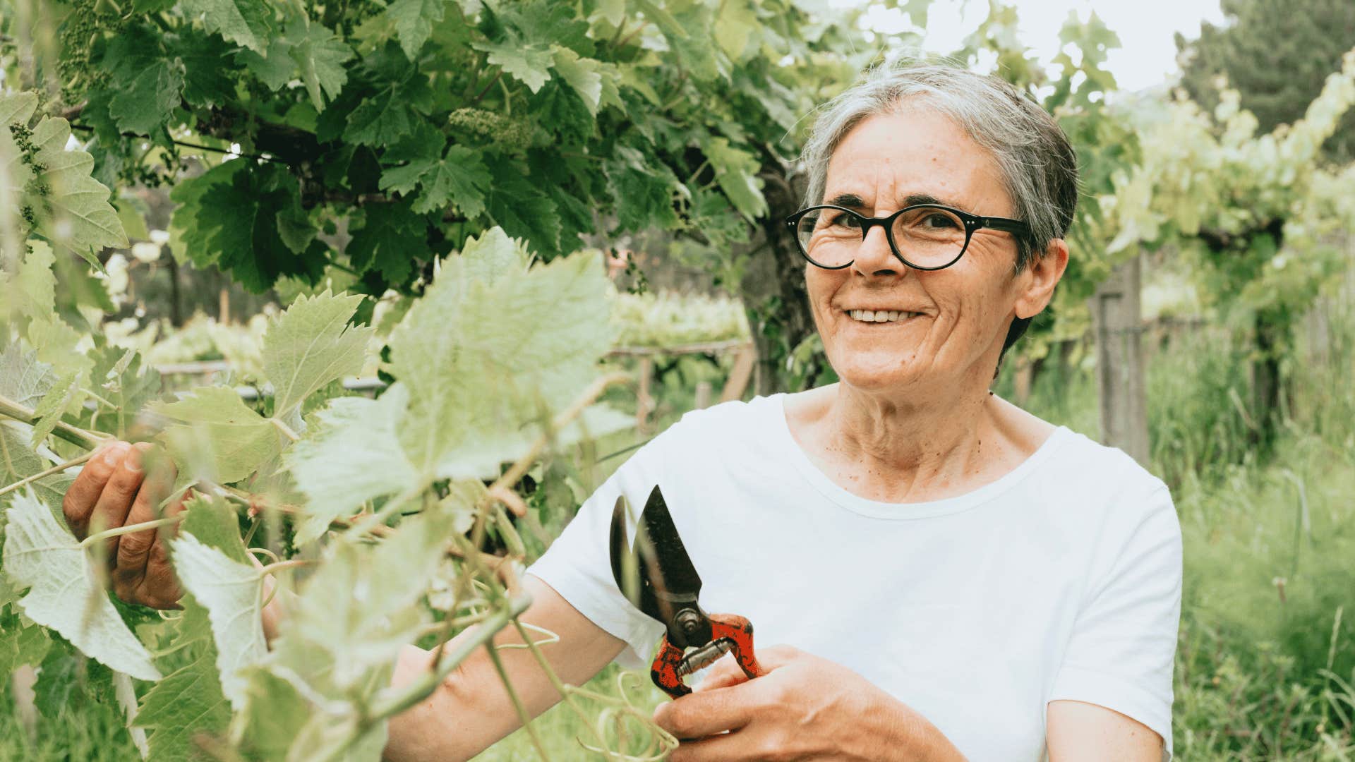 the secret to lasting love is knowing you can't give love if you don't have love for yourself