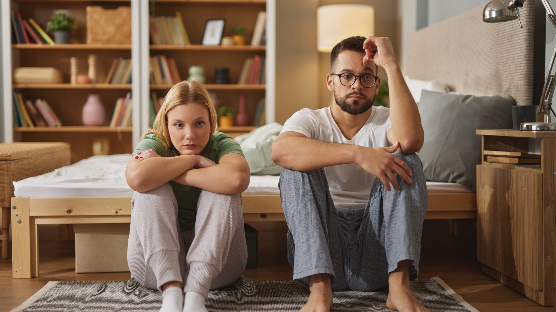 woman who is doing too much for man by feeling lonelier in the relationship