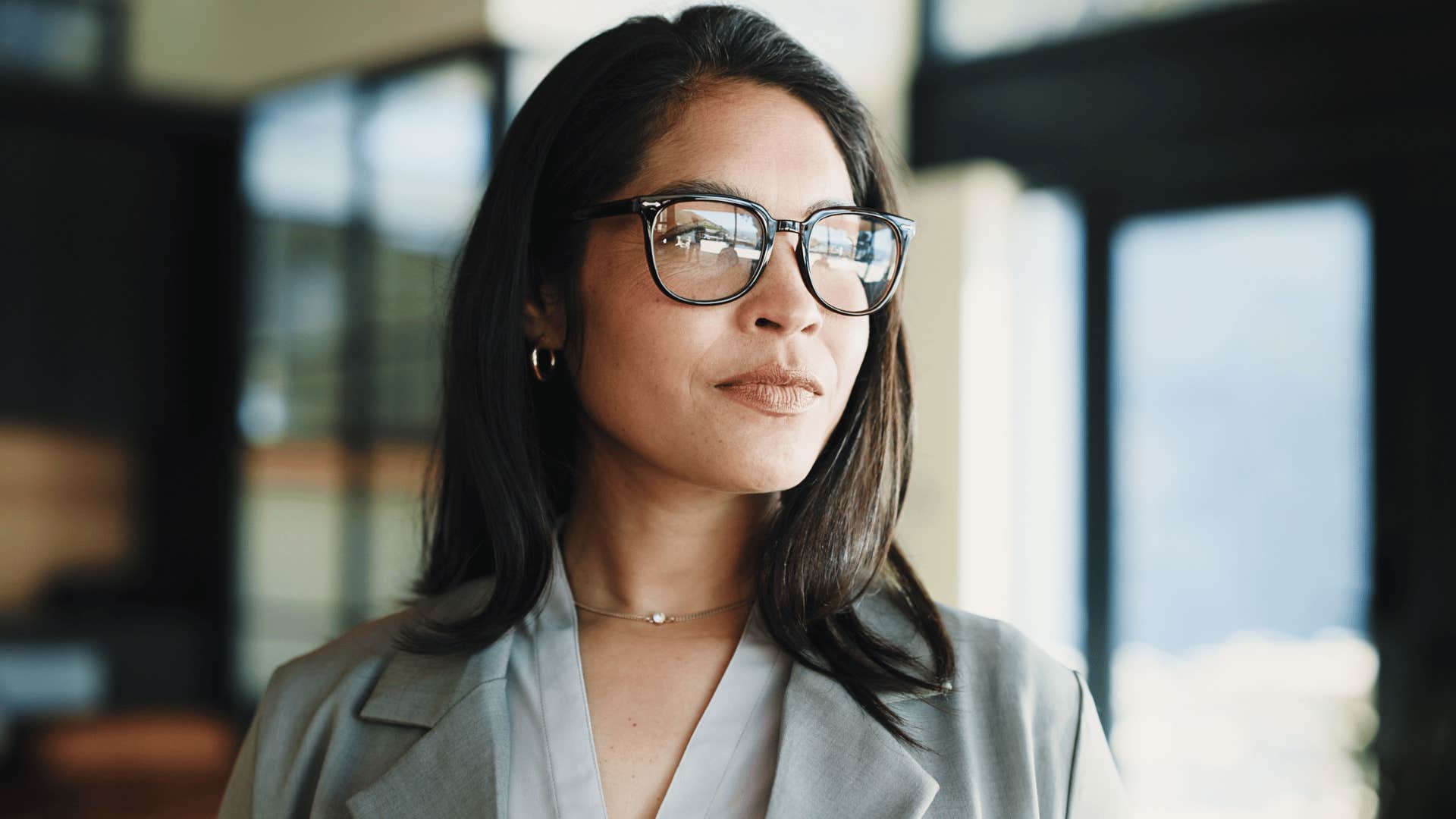 woman whose mind works differently as she needs time to process thoughrs