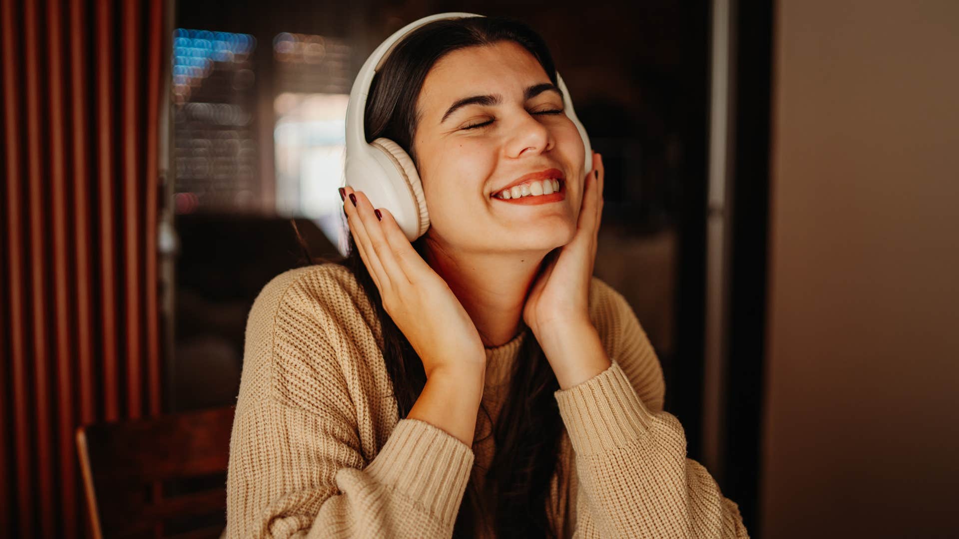 woman who feels better when she's alone and away from toxic people