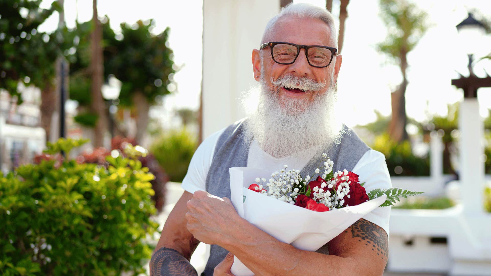 doing a small act of kindness to make life feel happier as you age