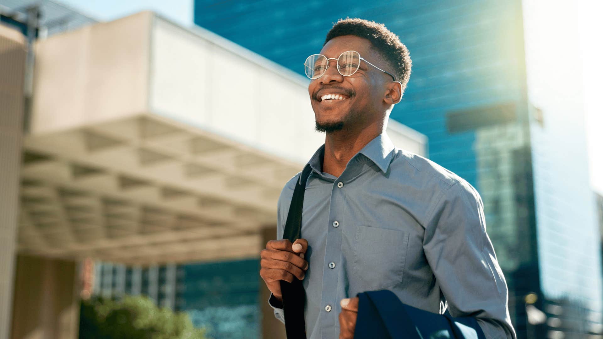 man who is emotionally secure staying calm under pressure