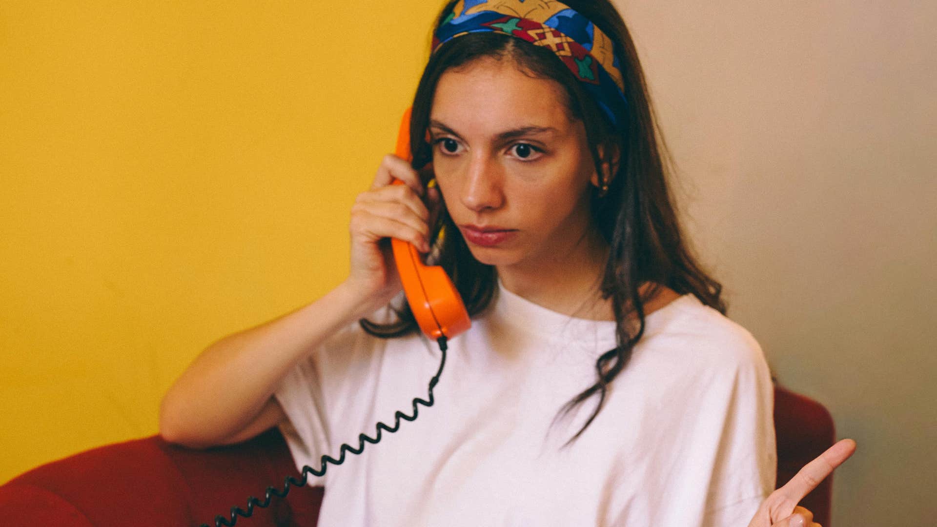 things people who grew up with the internet will never experience calling a friend instead of texting them