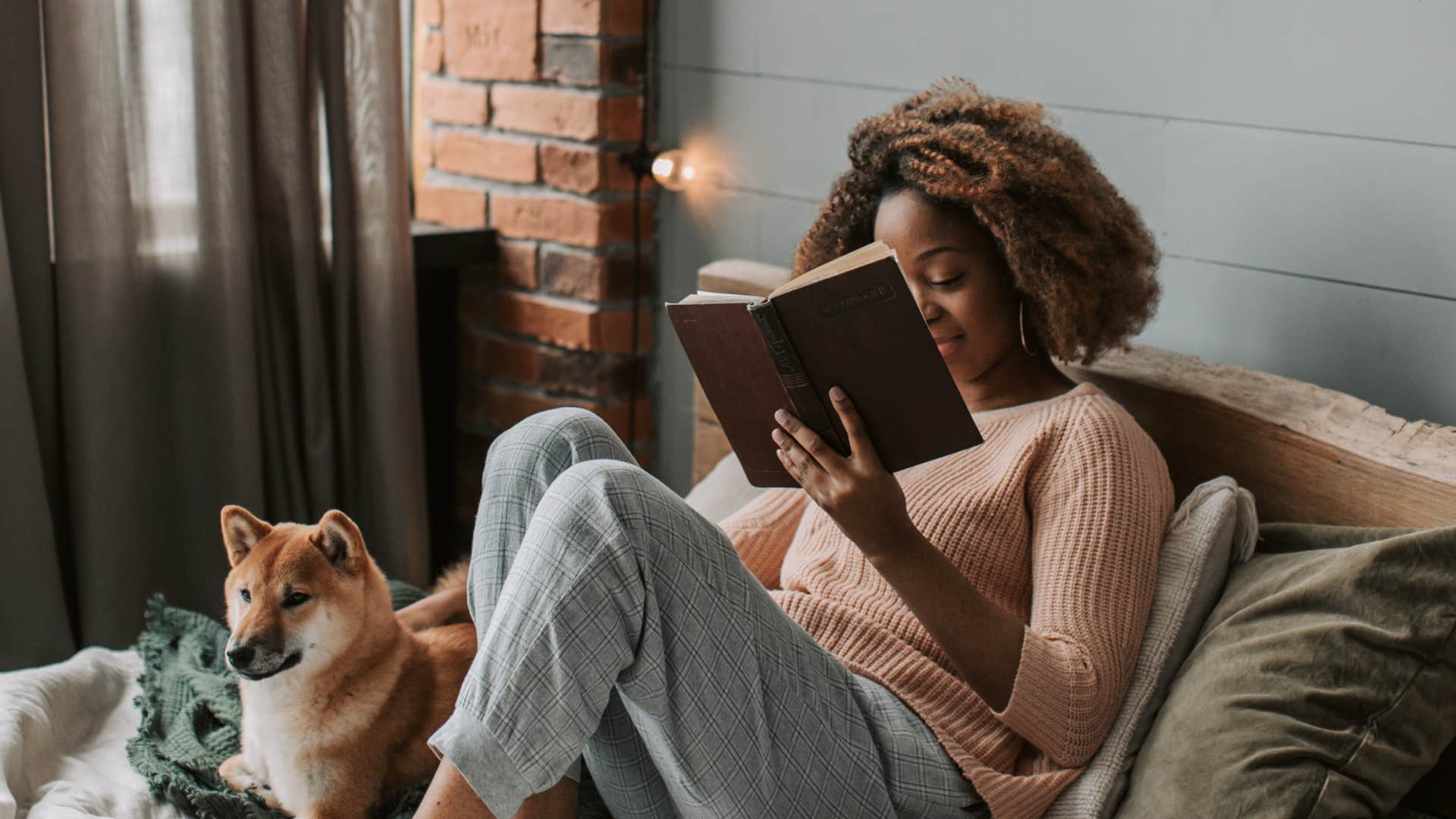 things people who grew up with the internet will never experience learning strictly from books