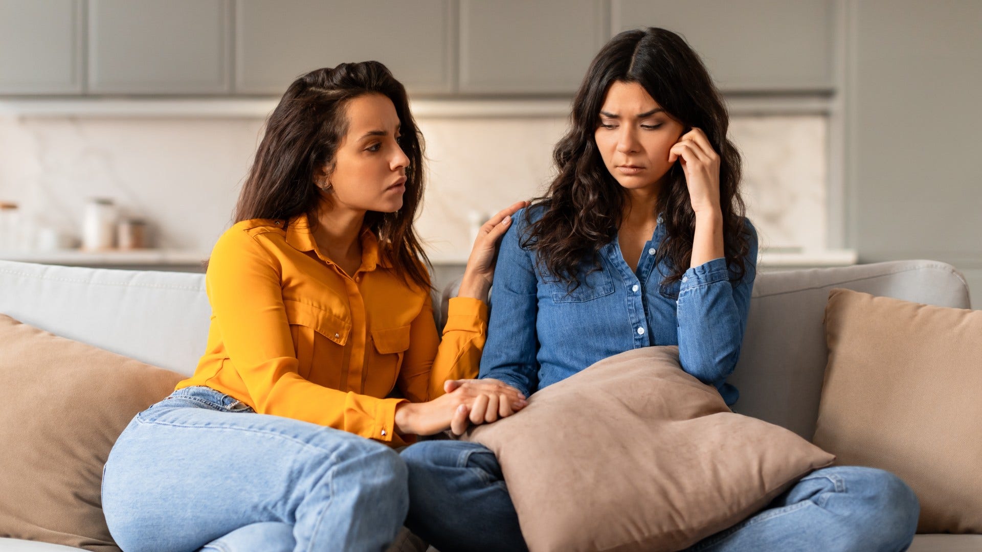 woman who can disagree without making it personal by maintaining respect tone and body language