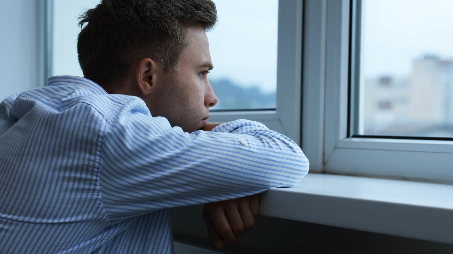 ways good men accidentally push love away they get caught up with work