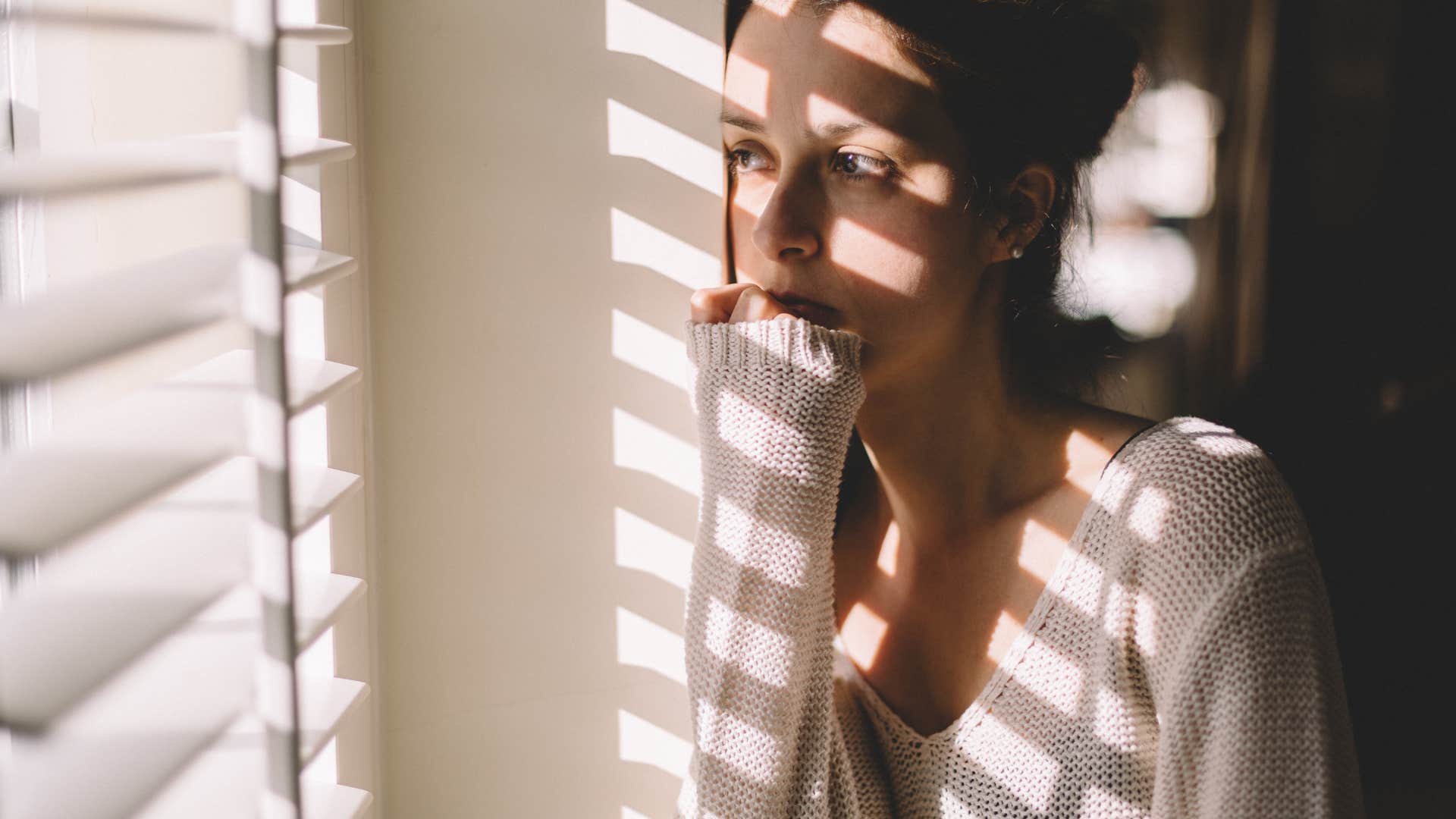 ways good women accidentally push love away she doesnt believe she is enough