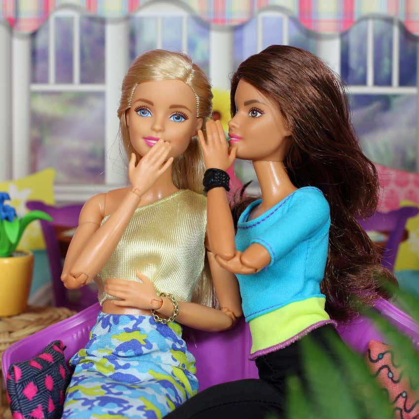 barbie dolls posed woman grateful for barbie dream fest issued refund