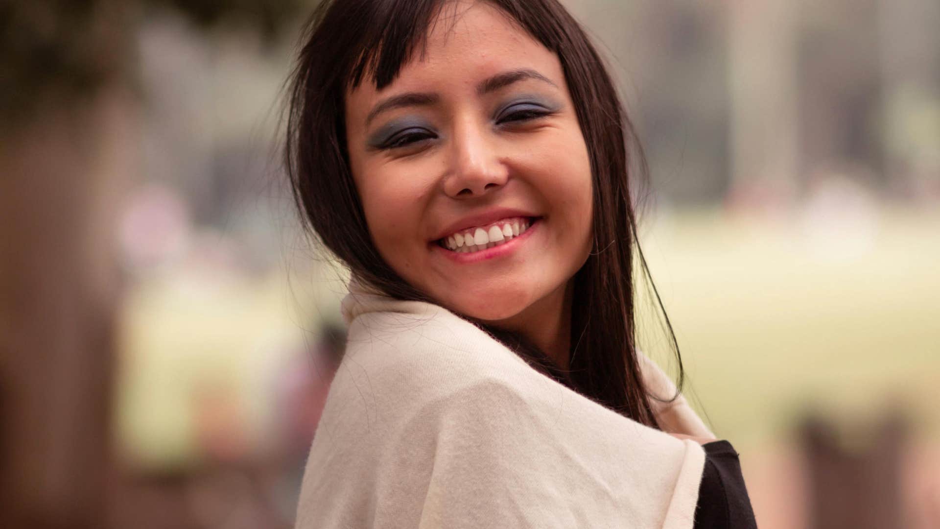 women who hate small talk and fake people usually have these highly intelligent traits they are authentic