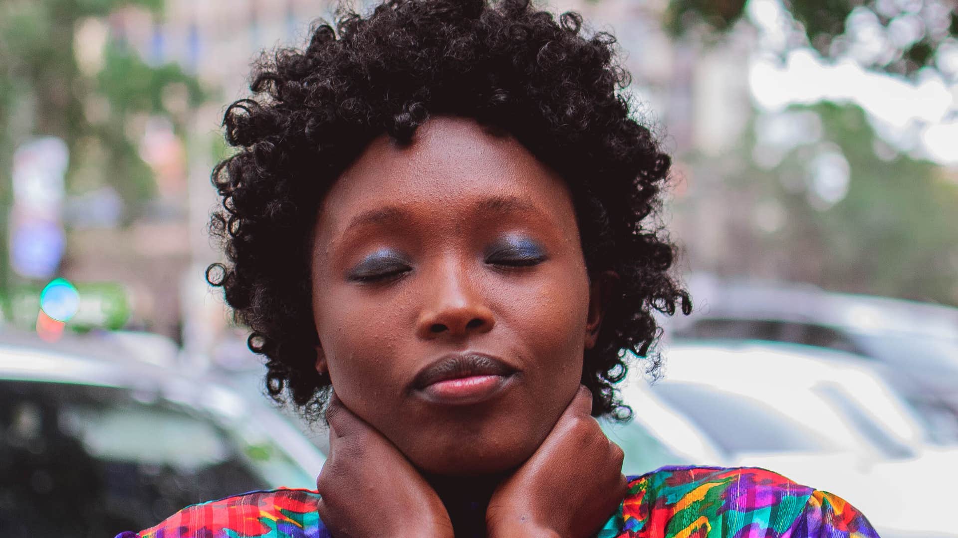 women who quietly break unhealthy family patterns usually have these exceptionally rare traits they are compassionate