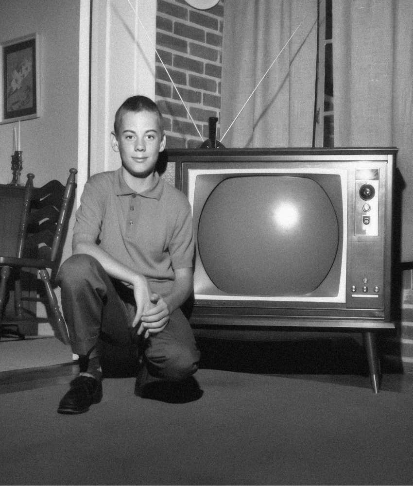 Vintage image of teenager and TV showing ere is gone