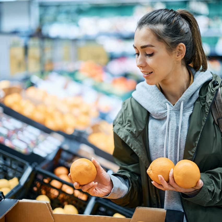 woman grocery shopping