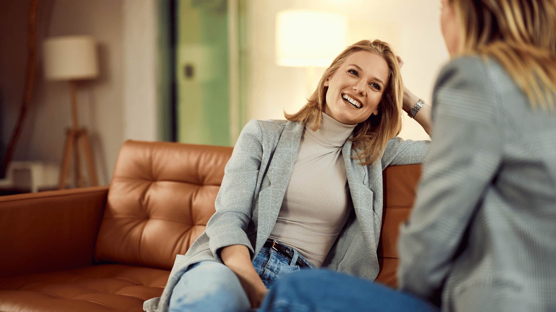 woman who makes the decision to thank others