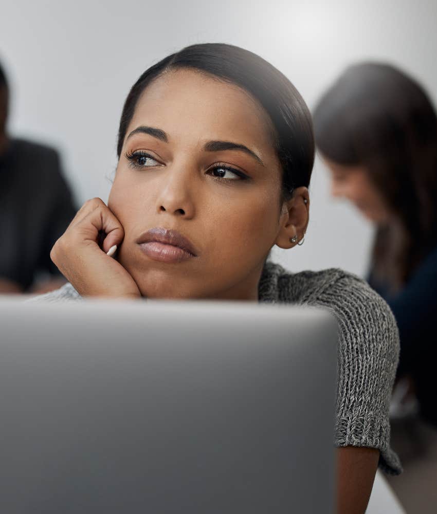 person with thousand yard stare showing difficulty adjusting after narcissist
