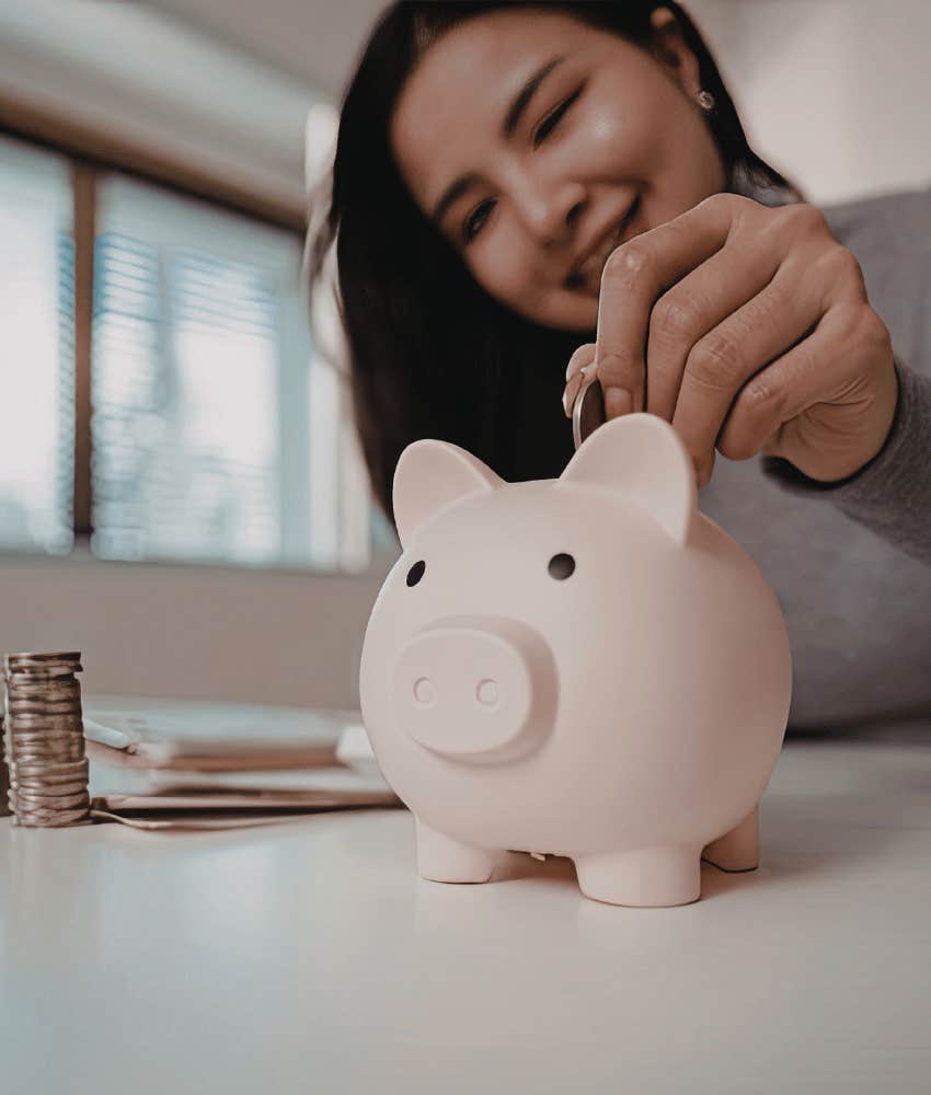 frugal woman who treats saving as a routine