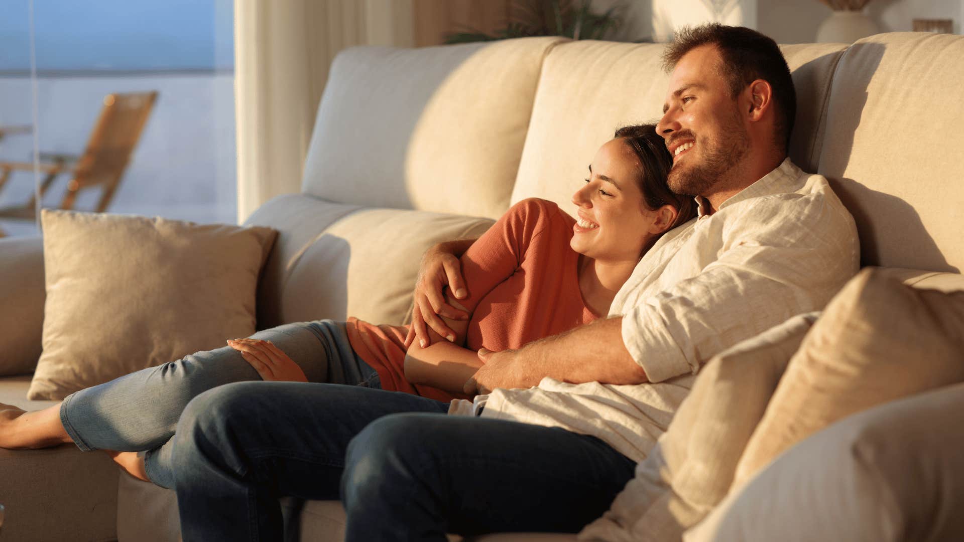 man who shows who he is by paying attention