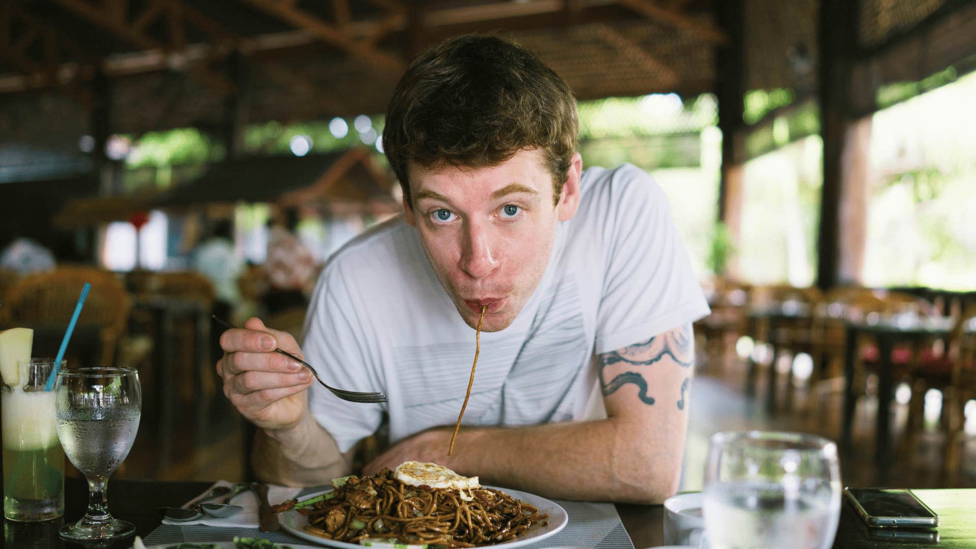 man using his senses to improve his memory