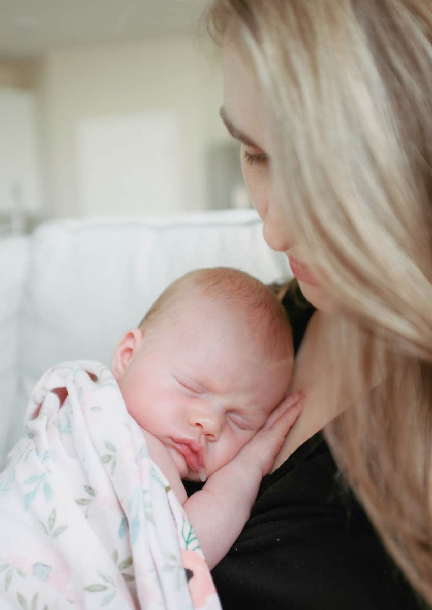 mother and newborn doing skin-to-skin contact