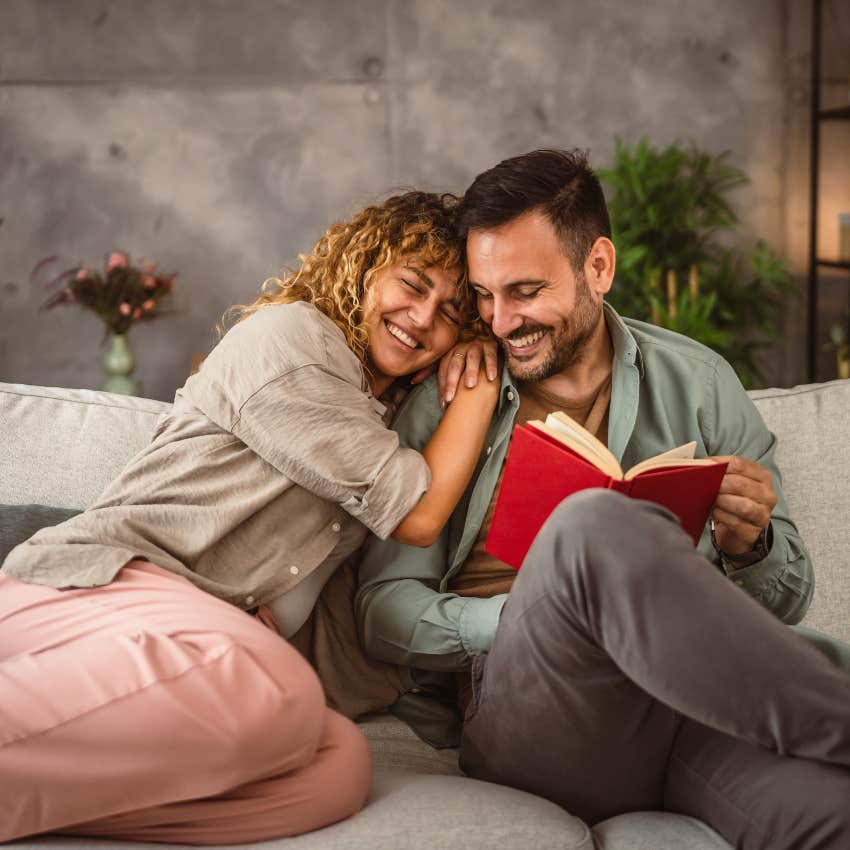 couple who both share a reading hobby