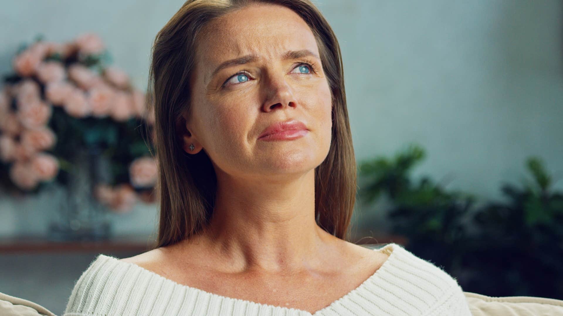 woman who can see through lies sensing something is wrong