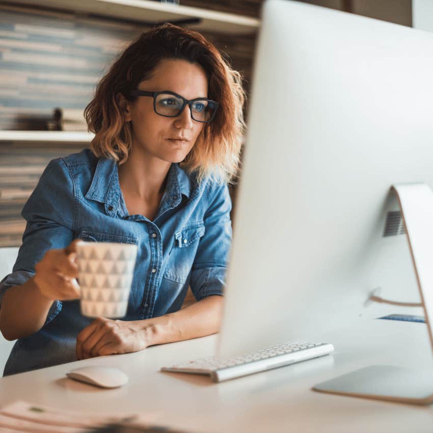 woman who constantly posts in local facebook groups because she seek validation 