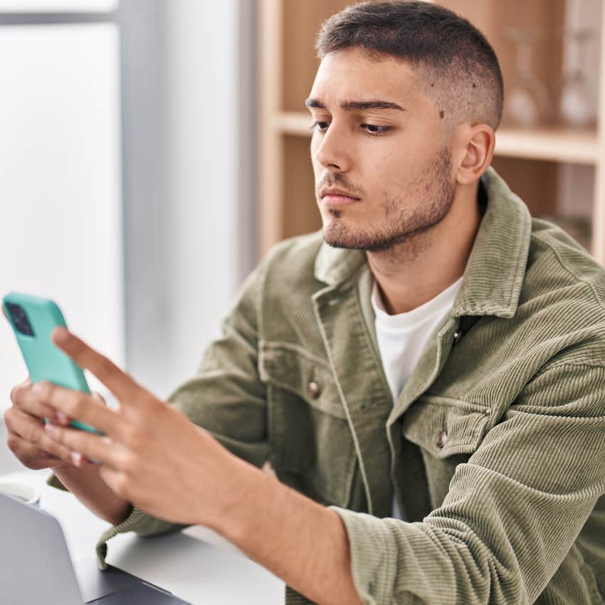 man who overuses ai and chatgpt missing out on opportunities to learn while looking at his phone