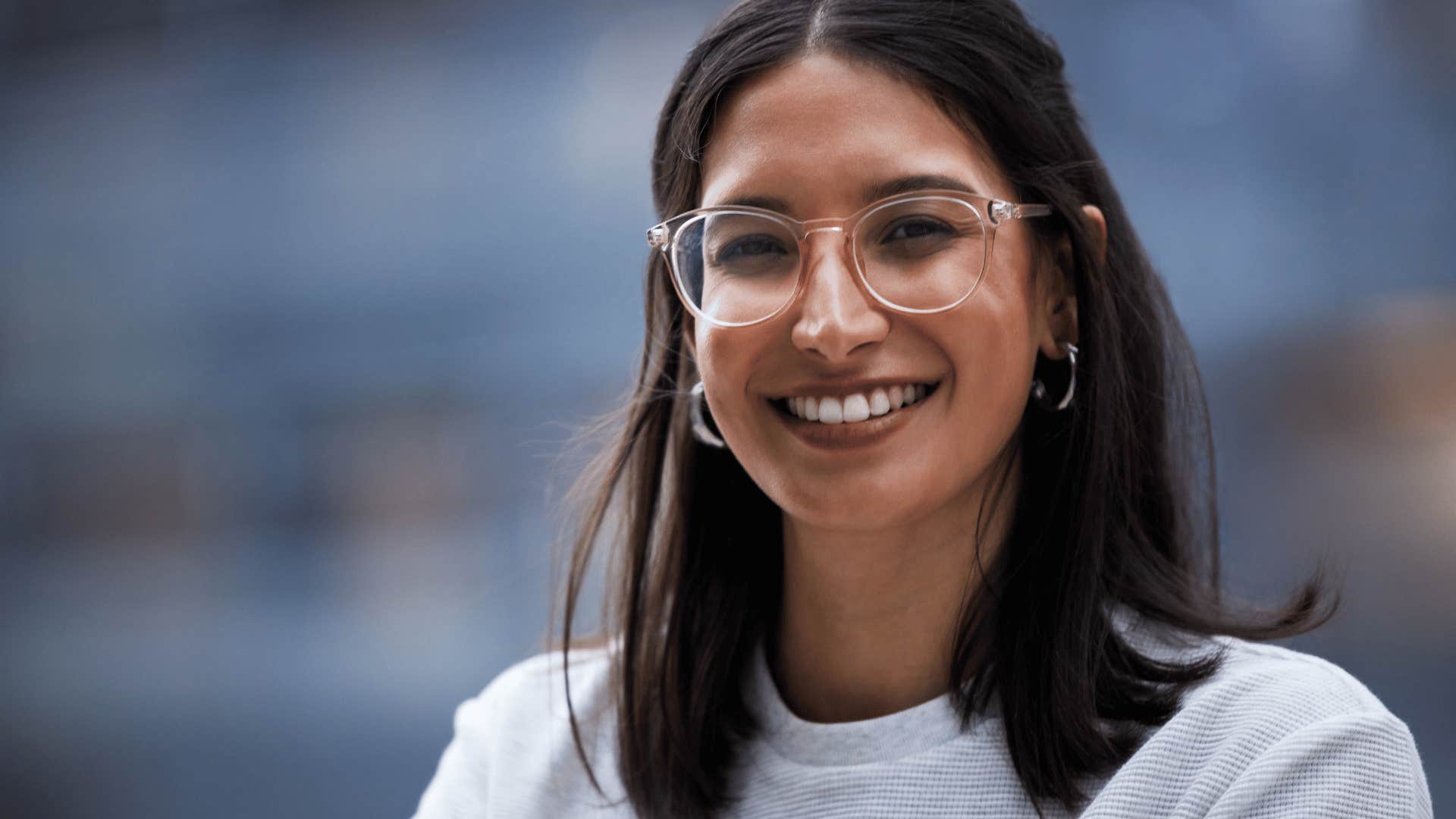 woman who rarely overreacts as she reminds herself most situations are temporary