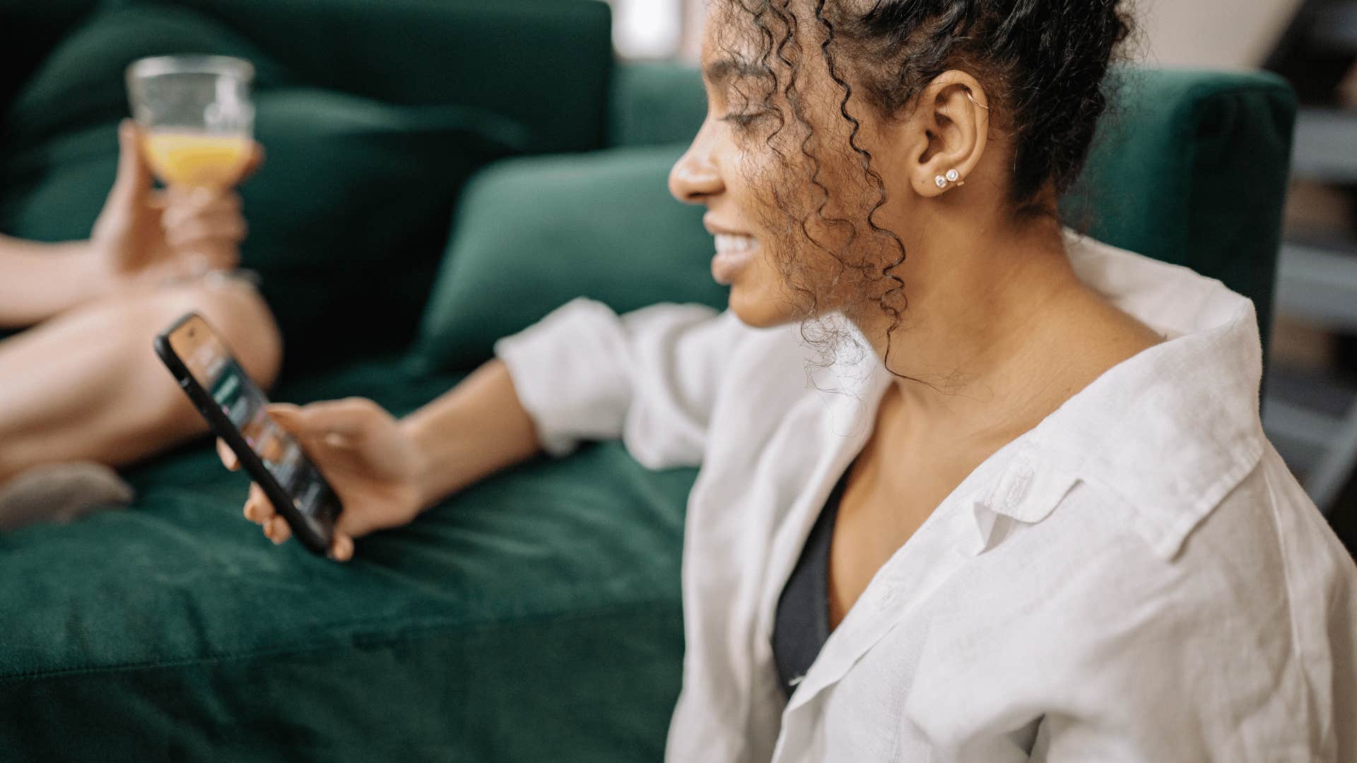 perfectly nice woman who leaves a bad first impression because she constantly checks her phone