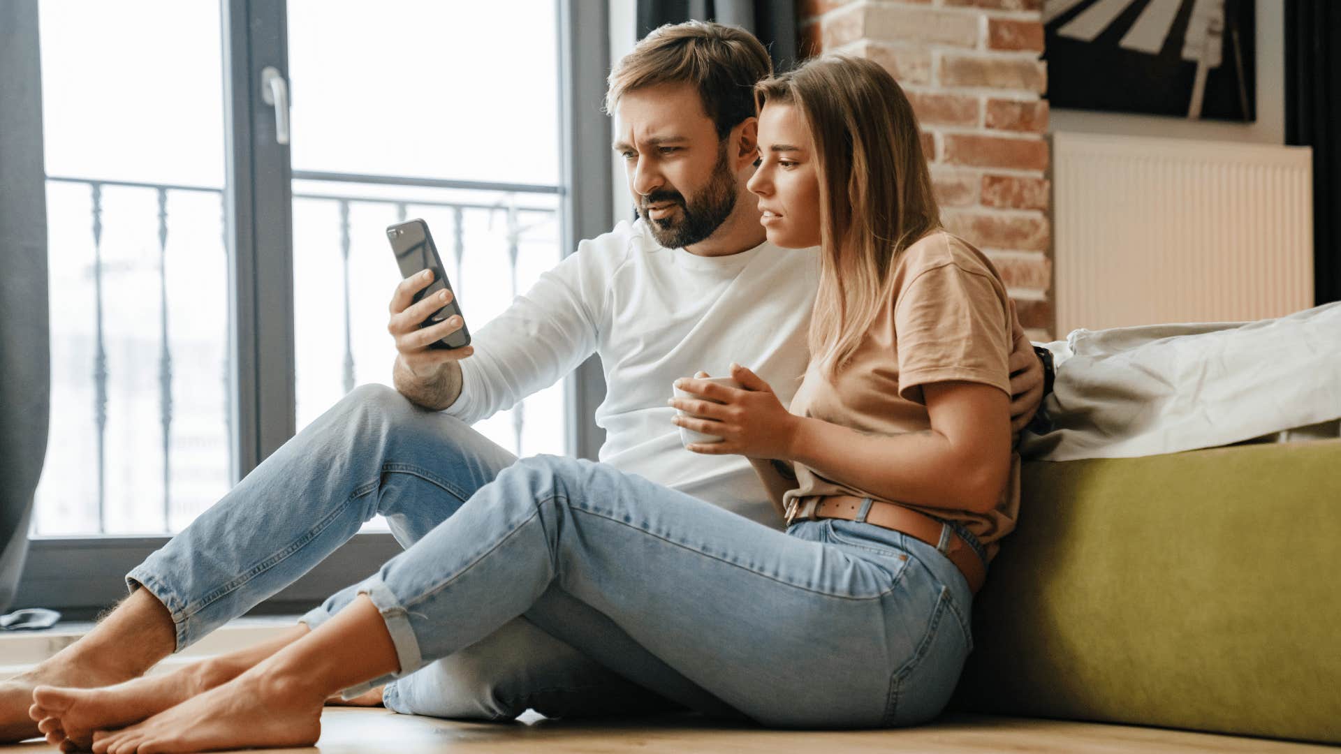 woman who can't believe men still have the audacity to say who are you texting