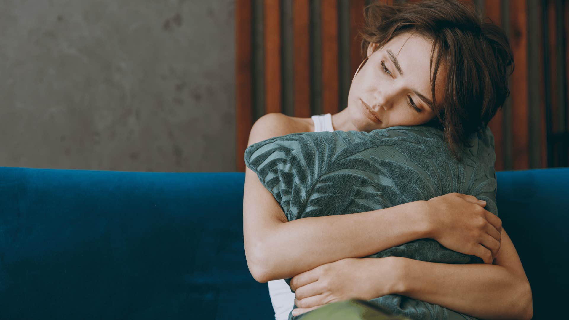 woman who has a complicated relationship with her family as she has a hard time trusting stability