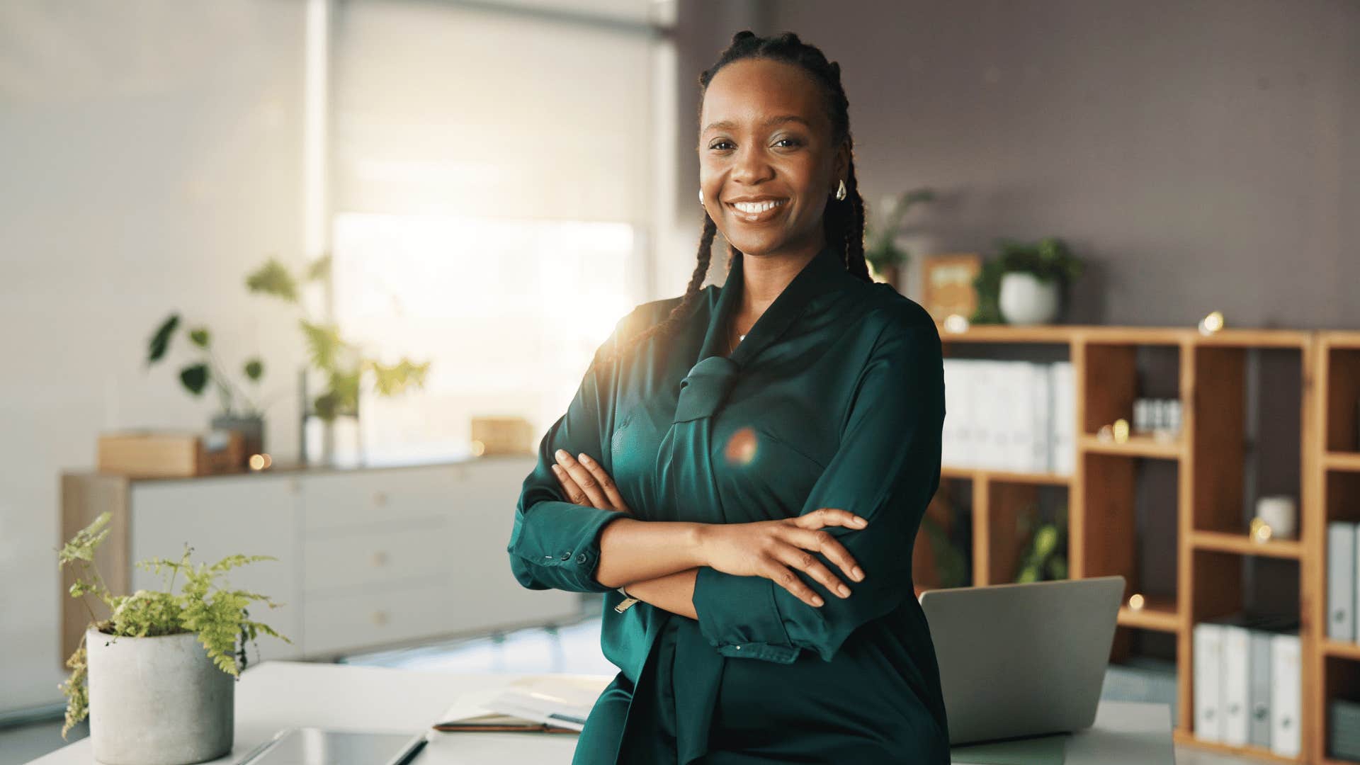 woman who can't be easily influenced by others as she is upper class