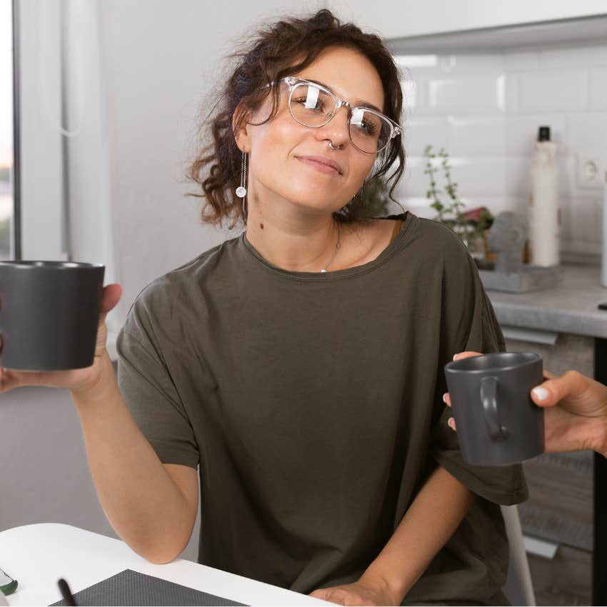 woman who refuses to gossip not fitting in any group