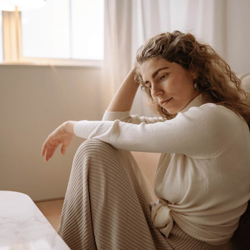 woman who wishes her parents knew she pulls away sometimes because she doesn't feel understood