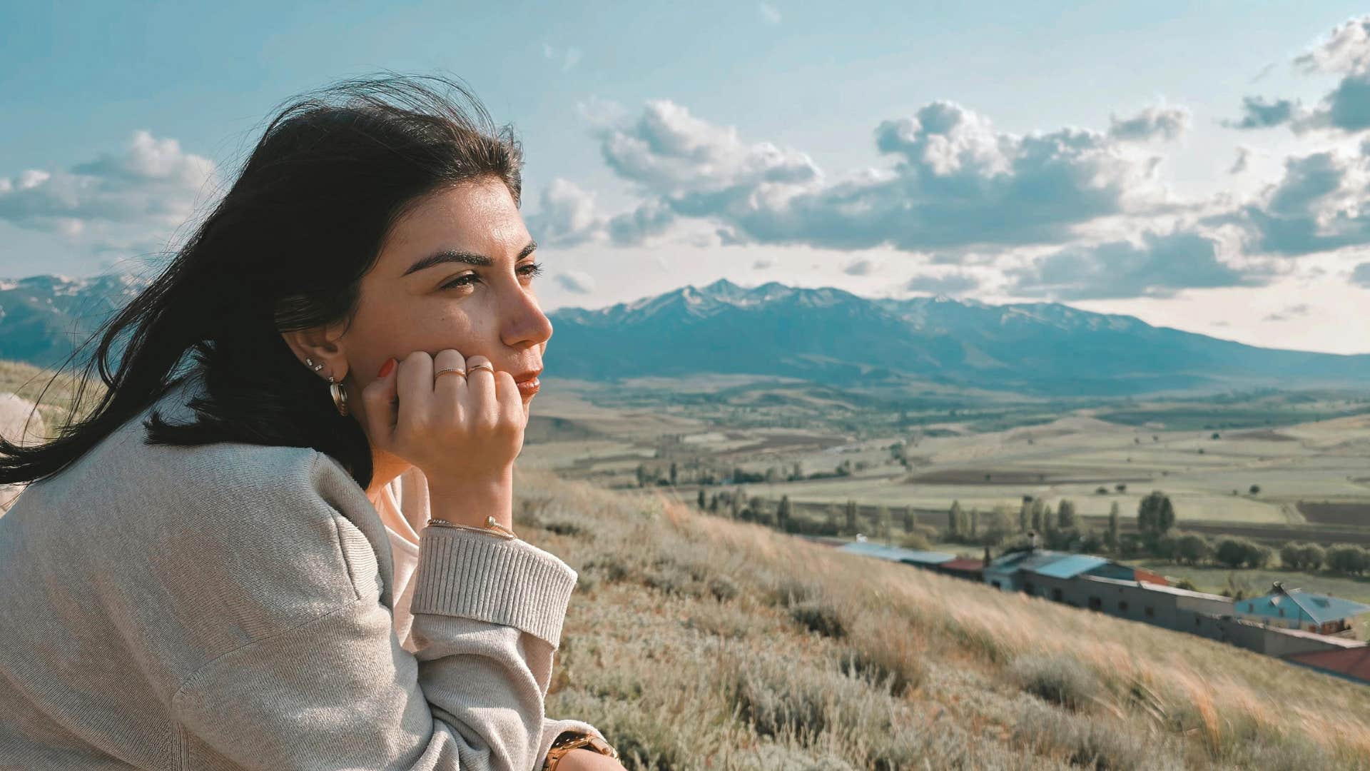 woman who doesn't feel a need to explain herself because they trust themselves more