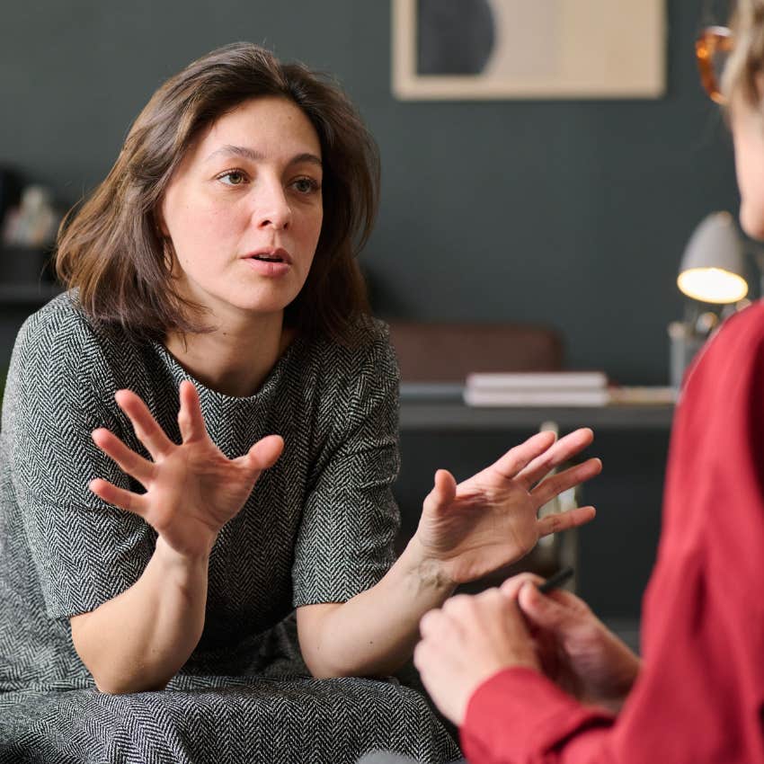 woman leaning into deep, meaningful conversation with a friend