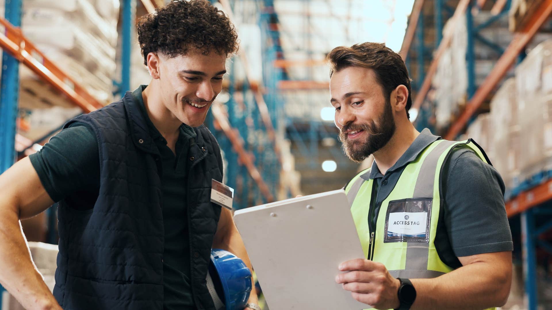 man selling his ideas at work to a boss