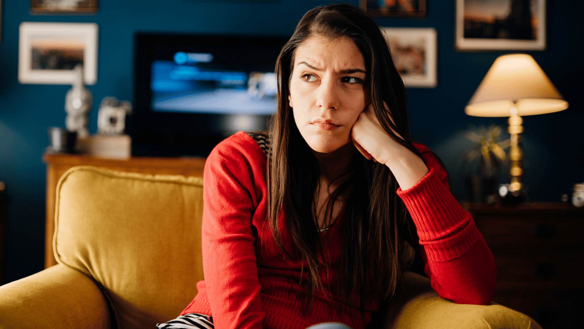 woman being hard on herself trying to reach impossible standards