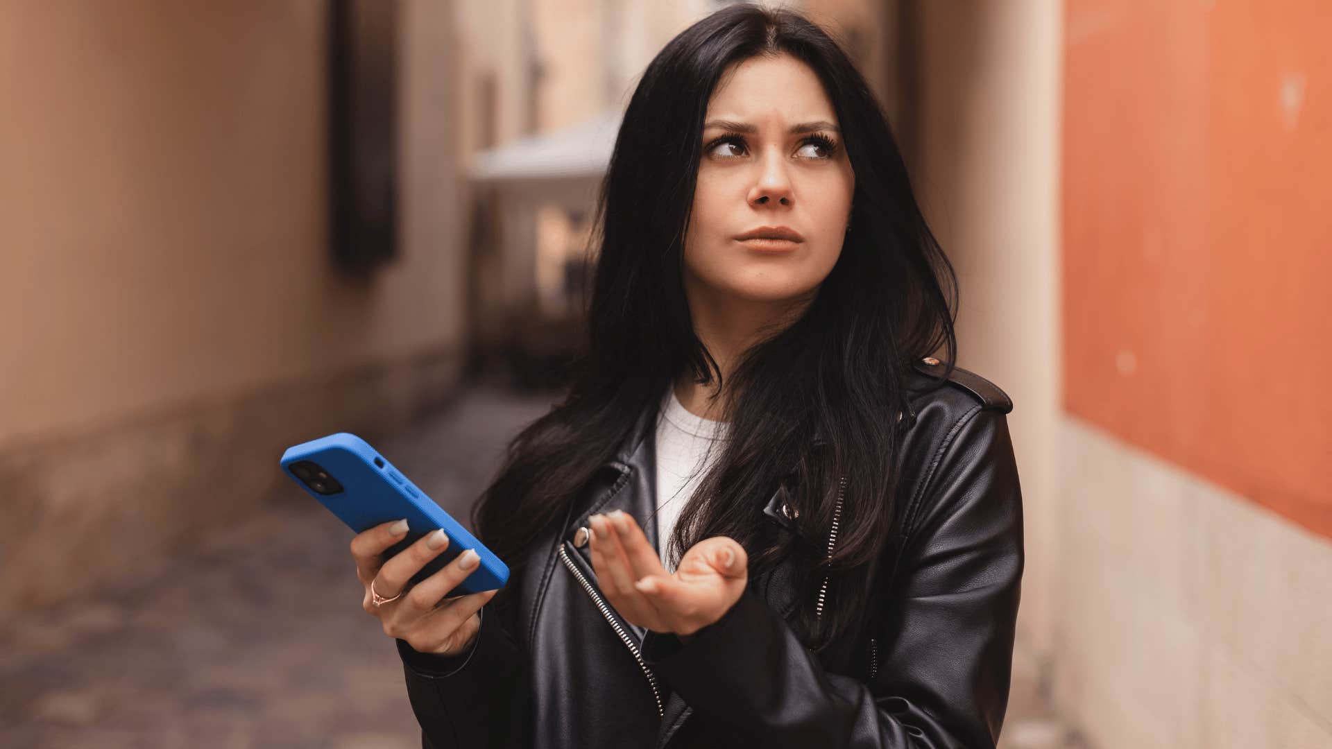 woman annoyed at her longtime friend sending one word replies