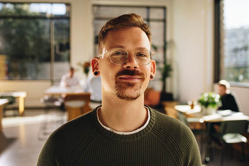  confident person does things at work to put themselves first without caring who they annoy