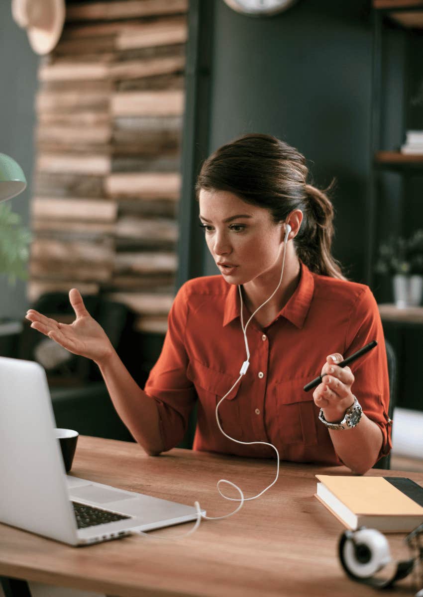 extremely productive woman outsourcing work
