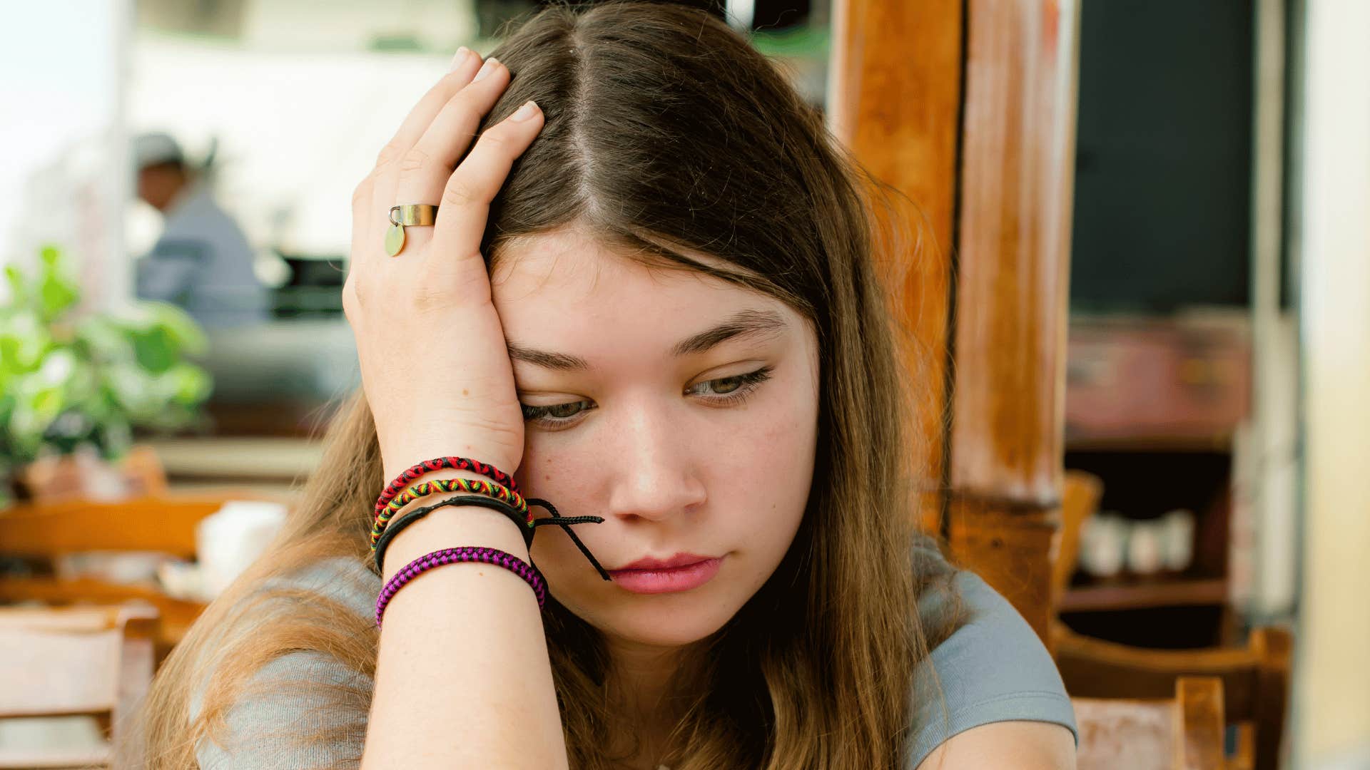 teenage girl who is told to hide family problems from outsiders