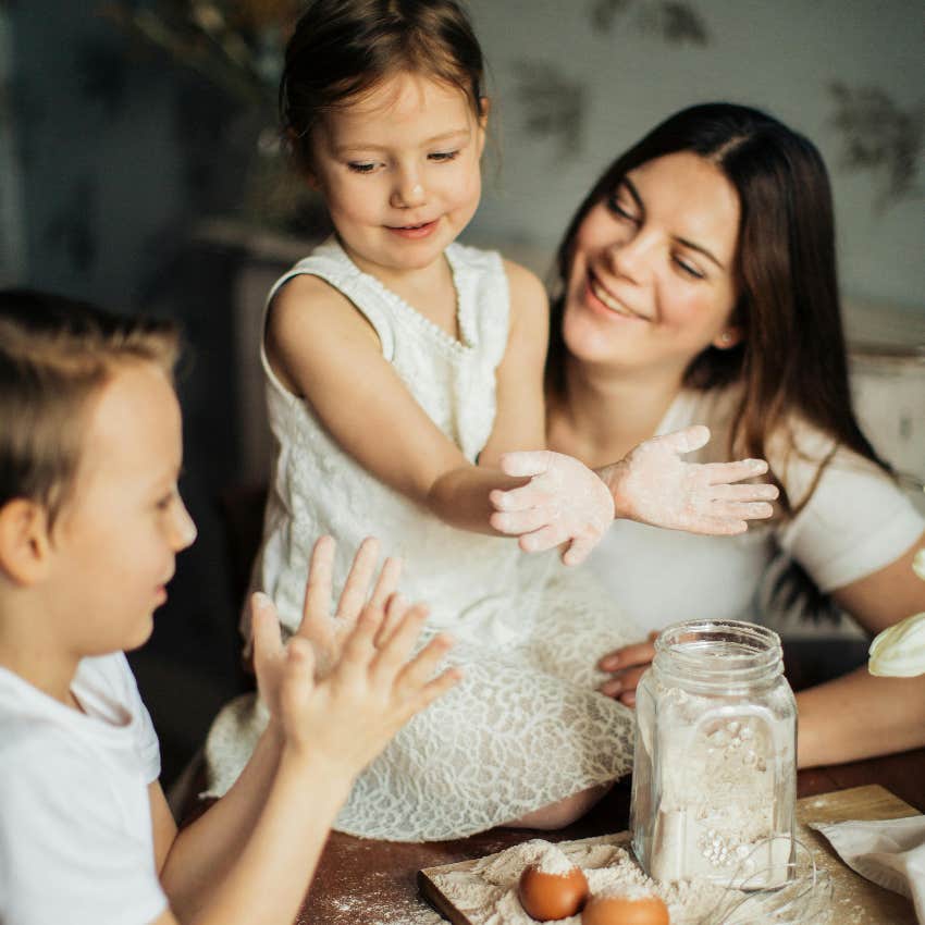 single mom with her kids