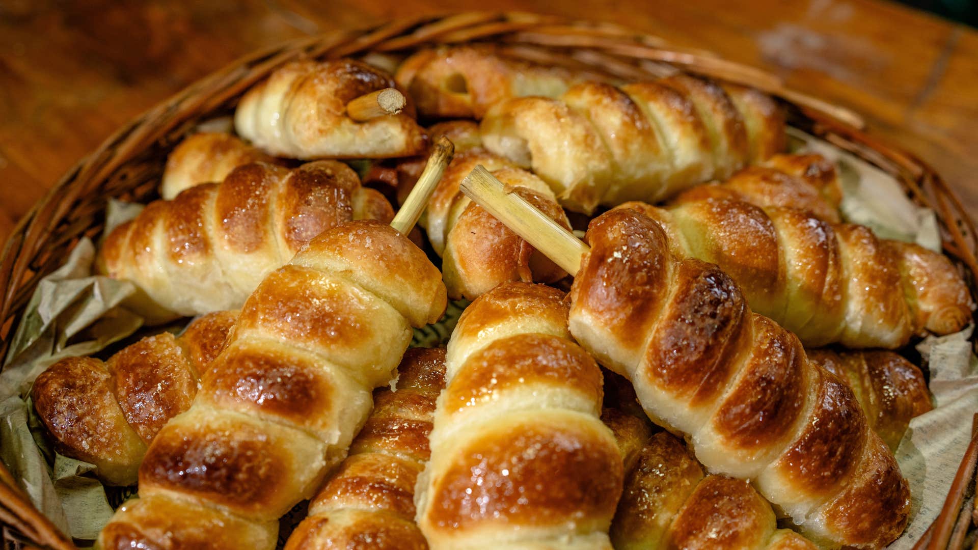bowl of free bread at restaurant
