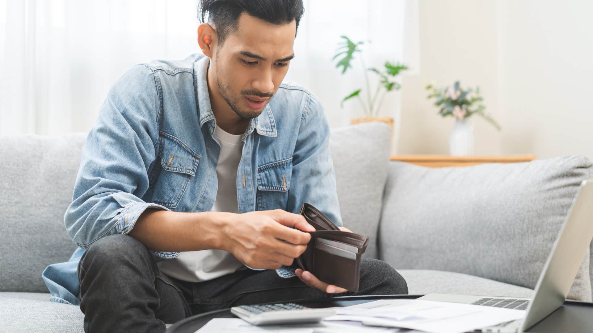 husband taking control of his family's finances 