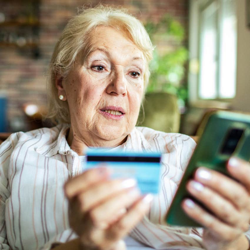older woman refusing to post glimpses of financial information online